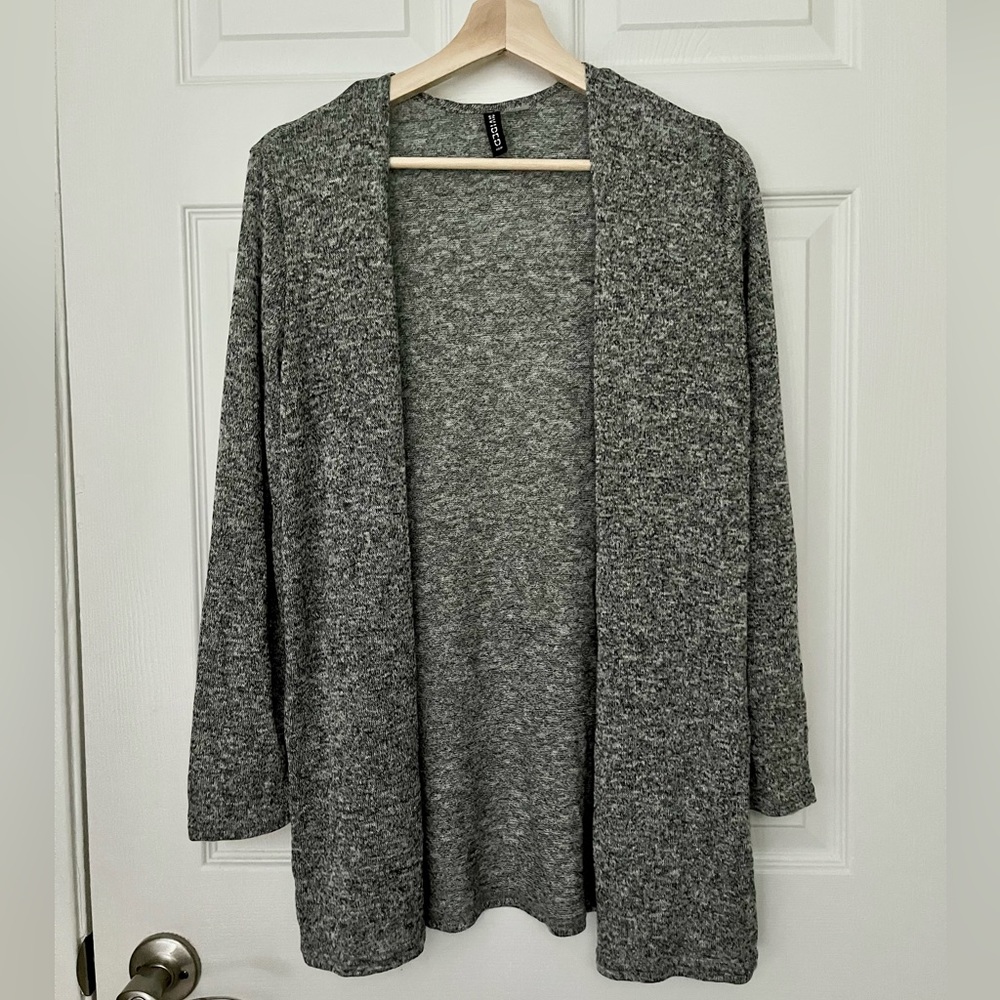 H&M Women’s dark grey cardigan